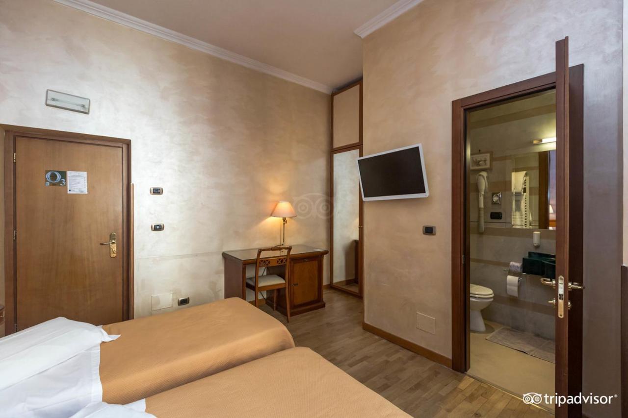 Hotel Kent Rome Exterior photo