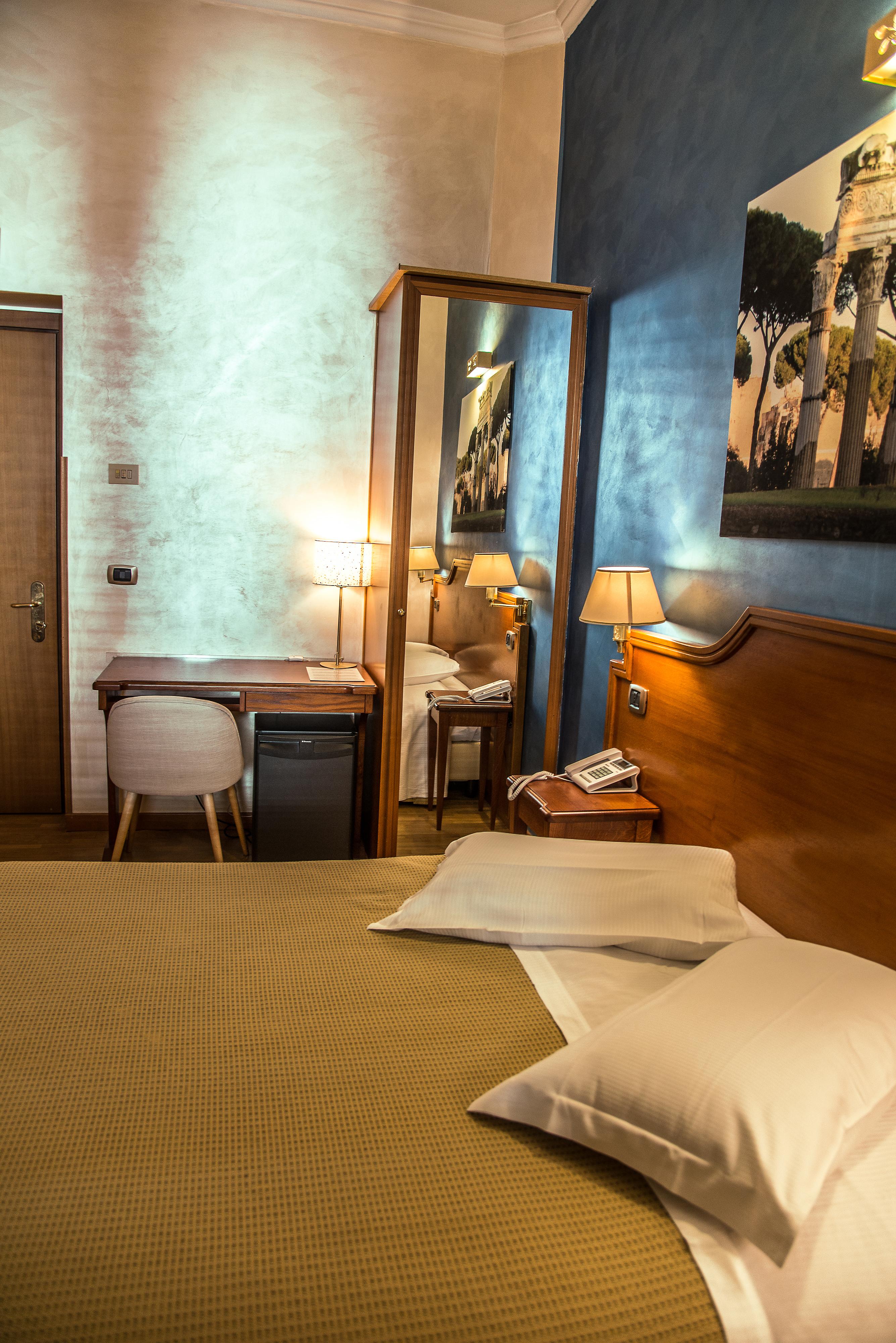 Hotel Kent Rome Exterior photo